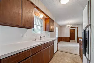 8218 Hazen St, Houston, TX 77036 - Photo 19