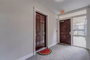 4515 Briar Hollow Pl, Houston, TX 77027 - Photo 3