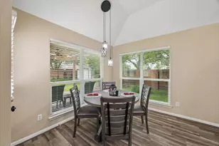 3306 Stonehurst Ct, Pearland, TX 77584 - Photo 17