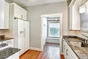 2219 Singleton St, Houston, TX 77008 - Photo 7