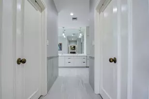 2 Woodstone St, Houston, TX 77024 - Photo 13