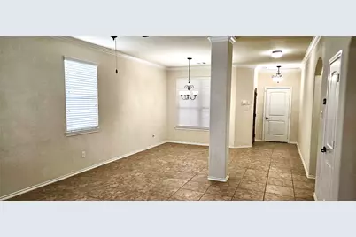 3031 Hawthorne Glen Lane, Dickinson, TX 77539 - Photo 9