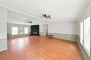 17403 Walnut Ln, Magnolia, TX 77355 - Photo 5