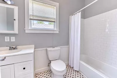 1913 Ursuline Street, Galveston, TX 77550 - Photo 9