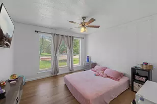 13835 Walnut Hollow Ln, Houston, TX 77082 - Photo 11