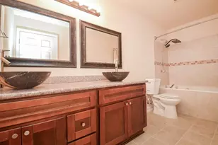 14315 Branchwater Ln, Sugar Land, TX 77498 - Photo 7