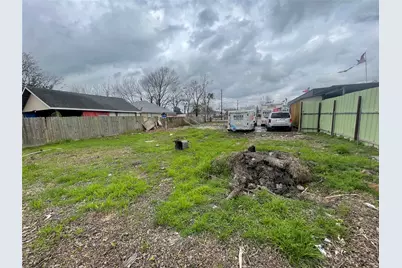 4006 Cedar Hill Lane, Houston, TX 77093 - Photo 3