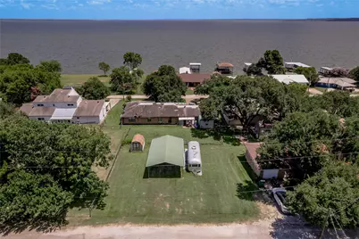 100 W Lakeview Drive, Point Blank, TX 77364 - Photo 11