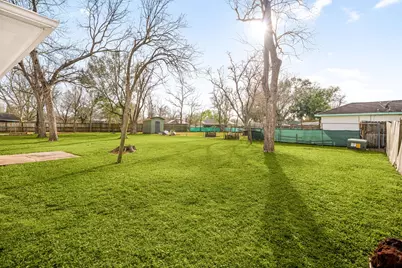 5147 Castlecreek Lane, Houston, TX 77053 - Photo 17