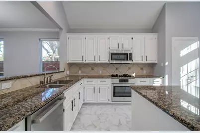 4202 Creek Ridge Lane, Missouri City, TX 77459 - Photo 7