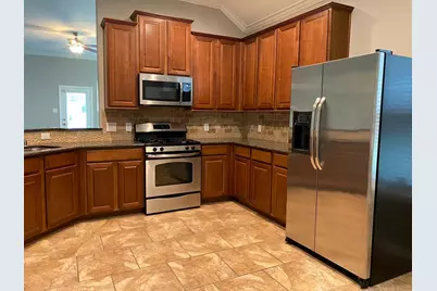 42 Black Swan Court, The Woodlands, TX 77354 - Photo 9
