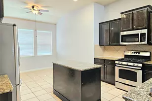 8939 Alcina Dr, Tomball, TX 77375 - Photo 5