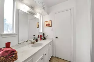 17 Winged Foot Dr, Conroe, TX 77304 - Photo 29