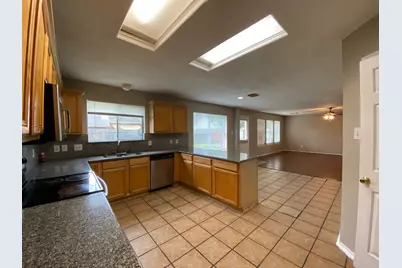 5109 Big Springs Drive, Pearland, TX 77584 - Photo 3