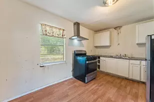 8121 Woodlyn Rd, Houston, TX 77028 - Photo 7