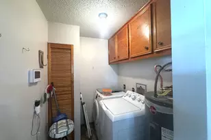 203 Franklin Rd, Wharton, TX 77488 - Photo 11
