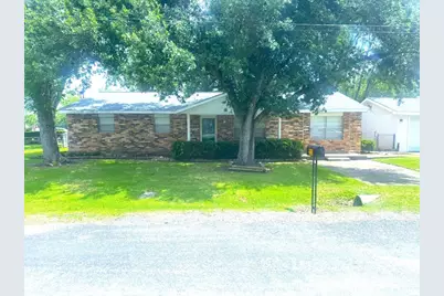 203 Franklin Road, Wharton, TX 77488 - Photo 1