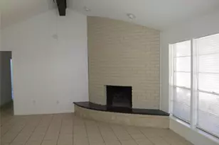 16211 Brookvilla Dr, Houston, TX 77059 - Photo 3