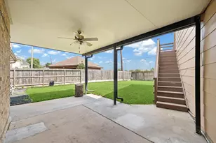110 Shadow Wood Dr, Sugar Land, TX 77498 - Photo 29