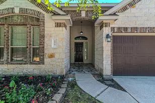 8619 Debbie Terrace Dr, Cypress, TX 77433 - Photo 5