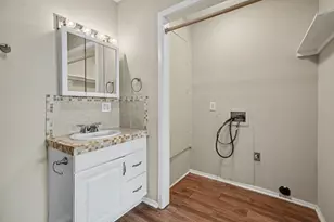 6500 Haden Dr, Hitchcock, TX 77563 - Photo 19