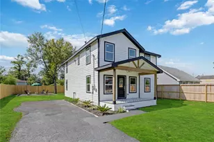 2420 Woodard St, Houston, TX 77026 - Photo 3