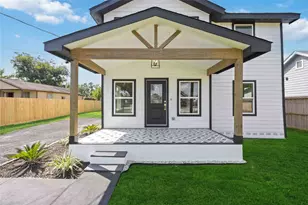 2420 Woodard St, Houston, TX 77026 - Photo 1