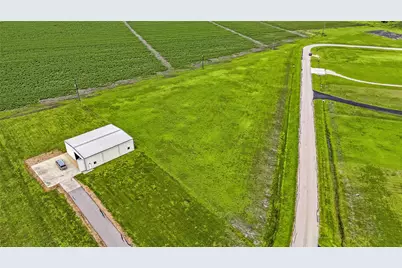 7768 Meteor Drive, Sealy, TX 77474 - Photo 5