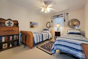2601 Bellefontaine St, Houston, TX 77025 - Photo 27