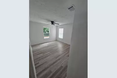 3009 Lincoln Street, Liberty, TX 77575 - Photo 3