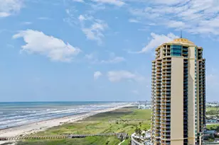 801 E Beach Dr, Galveston, TX 77550 - Photo 37