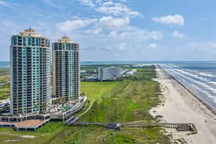 801 E Beach Dr, Galveston, TX 77550 - Photo 1