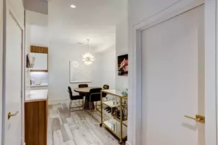 2700 Revere St, Houston, TX 77098 - Photo 7