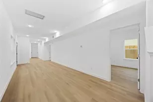 8110 De Priest St, Houston, TX 77088 - Photo 5