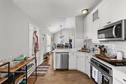 5213 Winding Brook Drive, Dickinson, TX 77539 - Photo 11