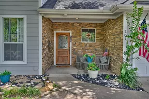 201 W Chatham St, Bellville, TX 77418 - Photo 3