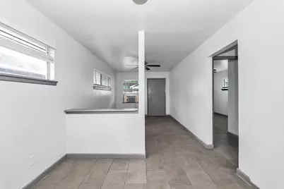 4203 Hirsch Road #9, Houston, TX 77026 - Photo 7