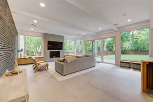 303 Isolde Dr, Houston, TX 77024 - Photo 3