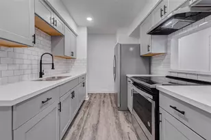 8034 Antoine Dr, Houston, TX 77088 - Photo 5