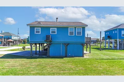 951 Clara, Crystal Beach, TX 77650 - Photo 17