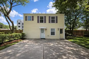 422 W Burleson St, Wharton, TX 77488 - Photo 1