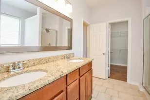 3911 Fallsbrook Ct, Sugar Land, TX 77479 - Photo 13