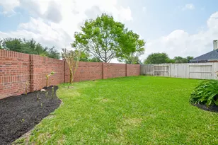 3911 Fallsbrook Ct, Sugar Land, TX 77479 - Photo 31