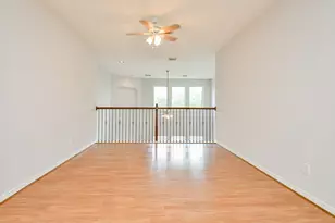 3911 Fallsbrook Ct, Sugar Land, TX 77479 - Photo 21