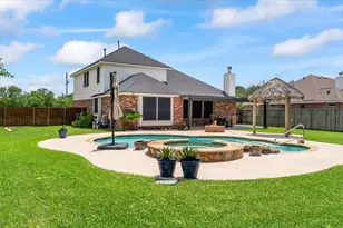 605 Pelican Harbour Dr, Texas City, TX 77590 - Photo 43