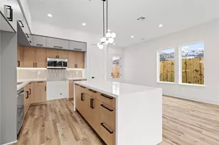 3426 Anita St, Houston, TX 77004 - Photo 9