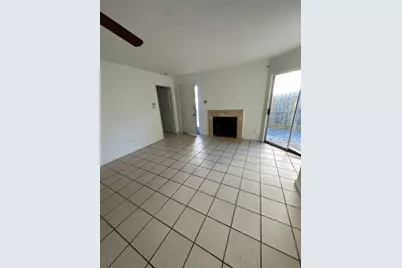 9797 Leawood Boulevard #601, Houston, TX 77099 - Photo 11