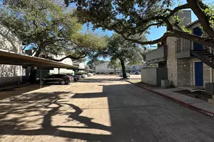 9797 Leawood Blvd, Houston, TX 77099 - Photo 5