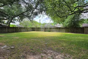 2918 Cherry Springs Dr, Missouri City, TX 77459 - Photo 3