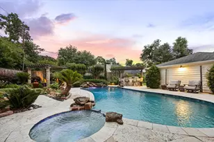 542 Ramblewood Rd, Houston, TX 77079 - Photo 31